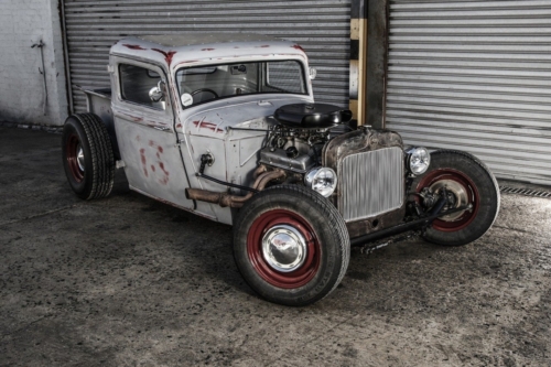 Tradiční hot rod Ford